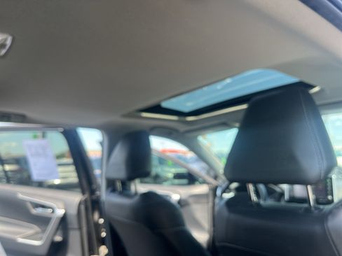 Used 2021 Toyota RAV4 XLE Premium FWD image 43
