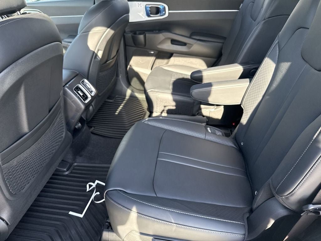 New 2026 Kia Sorento EX w/ EX Premium Package AWD/4WD image 31