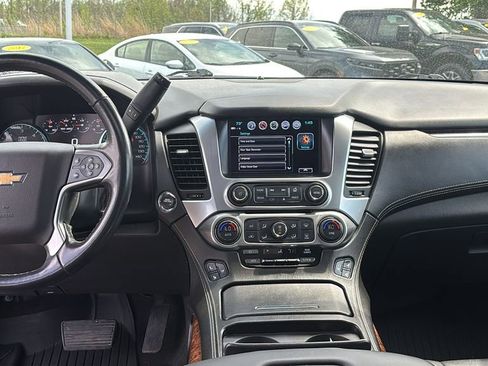Used 2018 Chevrolet Tahoe Premier AWD/4WD image 12