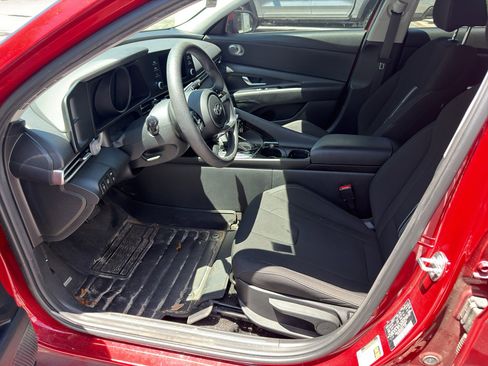 Used 2023 Hyundai Elantra Blue w/ Cargo Package image 13