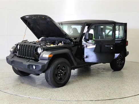 Used 2022 Jeep Wrangler Unlimited Sport AWD/4WD image 10