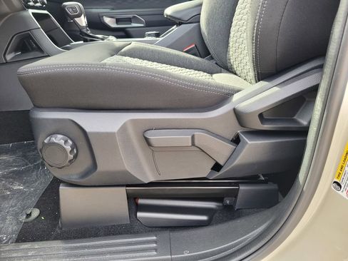 New 2025 Ford Ranger XLT w/ FX4 Off-Road Package image 32