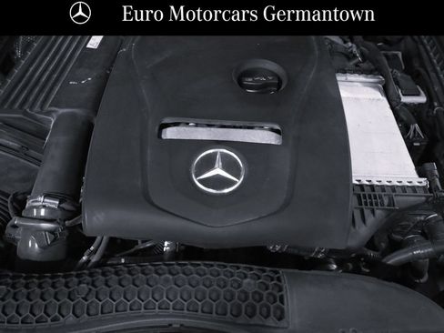 Used 2018 Mercedes-Benz C 300 4MATIC Sedan image 60