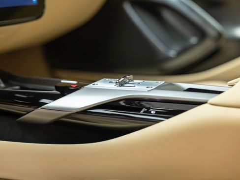 Certified 2025 Ferrari 12Cilindri image 29