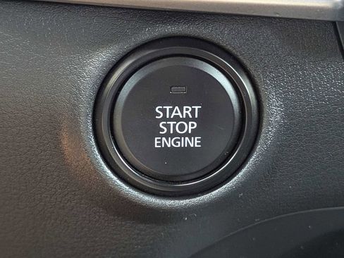 Used 2023 MAZDA MAZDA3 s FWD image 28