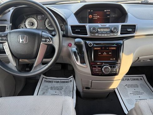 Used 2014 Honda Odyssey EX image 9