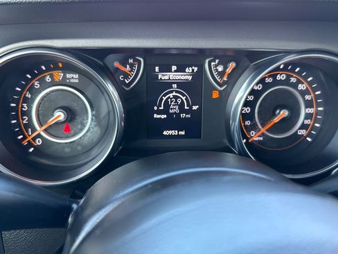 Certified 2022 Jeep Wrangler Unlimited Sport image 32