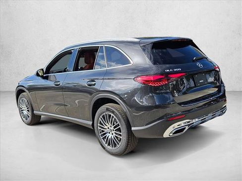 New 2026 Mercedes-Benz GLC 300 image 9