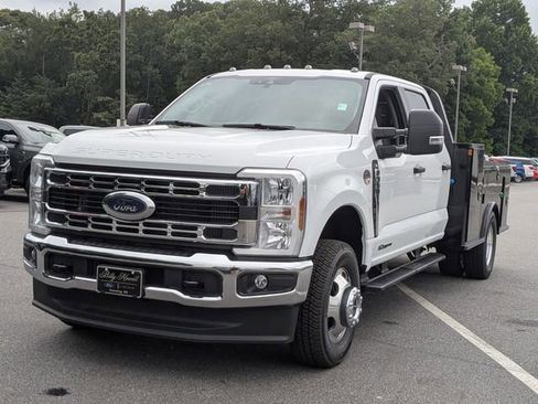 New 2025 Ford F350 XL w/ XL Chrome Package image 7