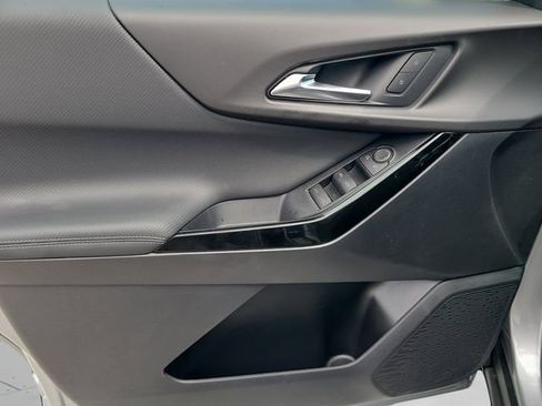 New 2026 Chevrolet Equinox LT image 19