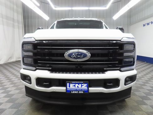 Used 2025 Ford F250 Platinum image 41
