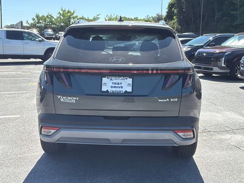 Certified 2025 Hyundai Tucson SEL image 6