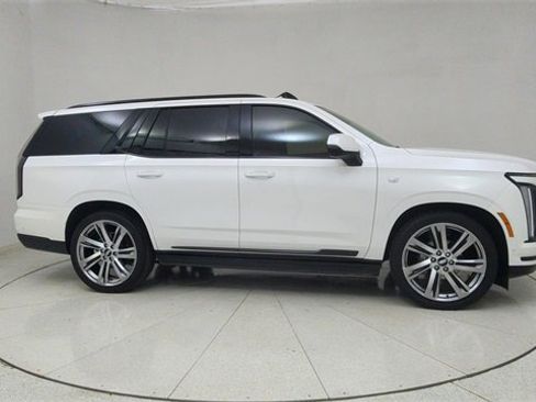 Used 2025 Cadillac Escalade Sport w/ Touring Package image 69