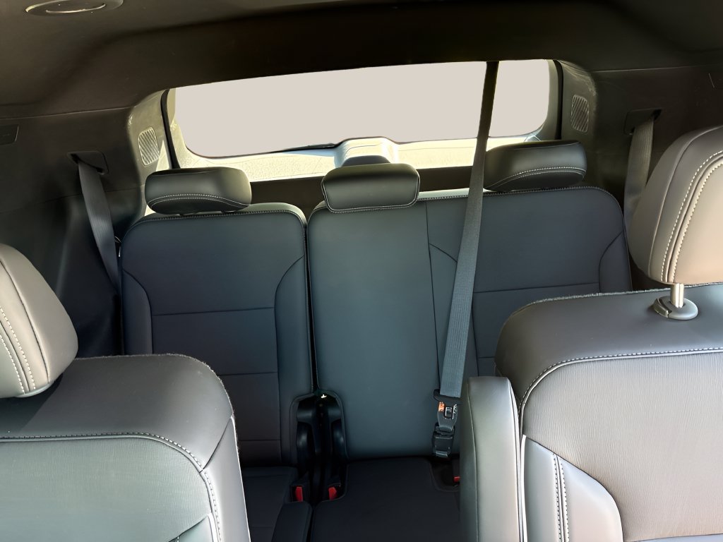 Used 2026 Buick Enclave Preferred FWD image 16