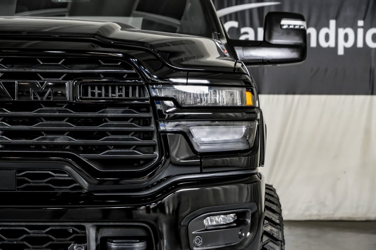Used 2026 RAM 2500 Big Horn AWD/4WD image 40