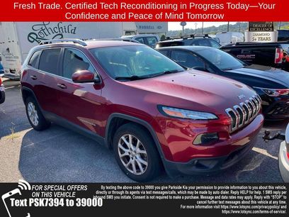 Used 2016 Jeep Cherokee Latitude w/ Comfort/Convenience Group