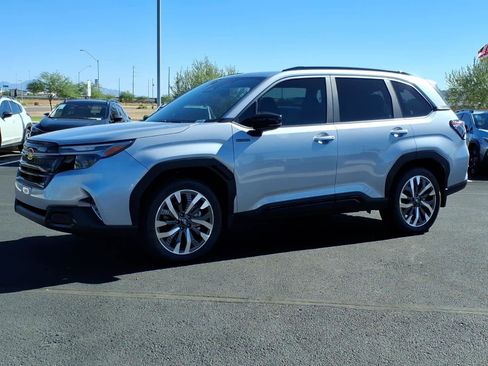 New 2026 Subaru Forester Touring AWD/4WD image 3