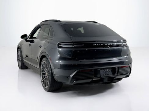 Used 2024 Porsche Macan 4 Electric AWD/4WD image 3