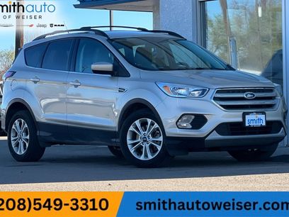 Used 2018 Ford Escape SE w/ SE Sync 3 Package