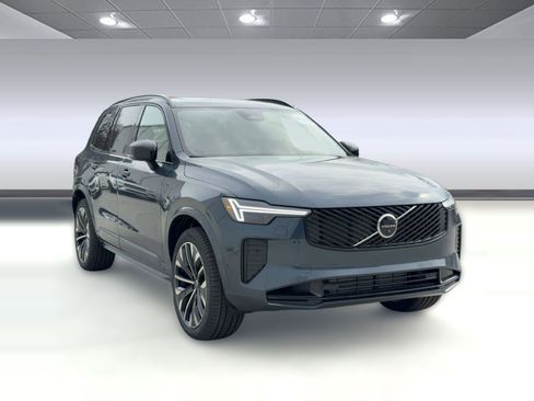 New 2026 Volvo XC90 T8 Ultra w/ Lounge Package AWD/4WD image 7