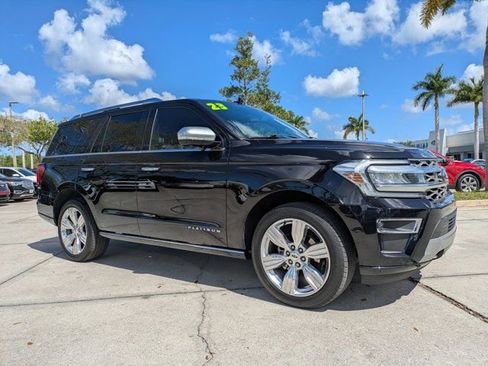 Certified 2023 Ford Expedition Platinum image 2