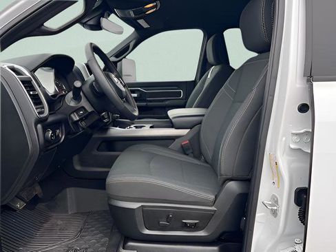 Used 2025 RAM 2500 Big Horn image 10