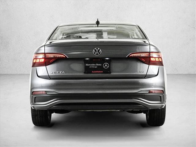 Used 2024 Volkswagen Jetta SE FWD image 7