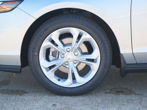New 2025 Honda Accord LX image 7