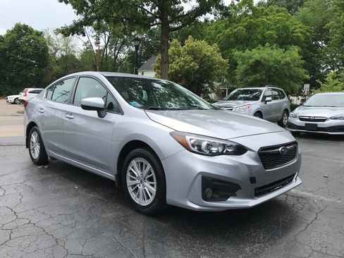 Used 2017 Subaru Impreza 2.0i Premium AWD/4WD image 2