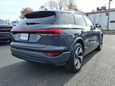 Used 2025 Audi Q6 e-tron Premium Plus w/ Premium Plus image 17