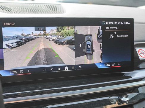 Used 2025 BMW X7 xDrive40i w/ M Sport Package image 23