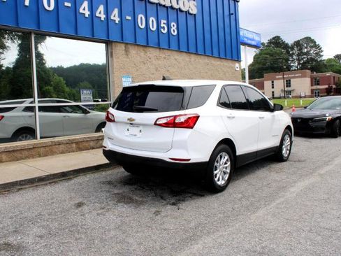 Used 2019 Chevrolet Equinox LS image 4
