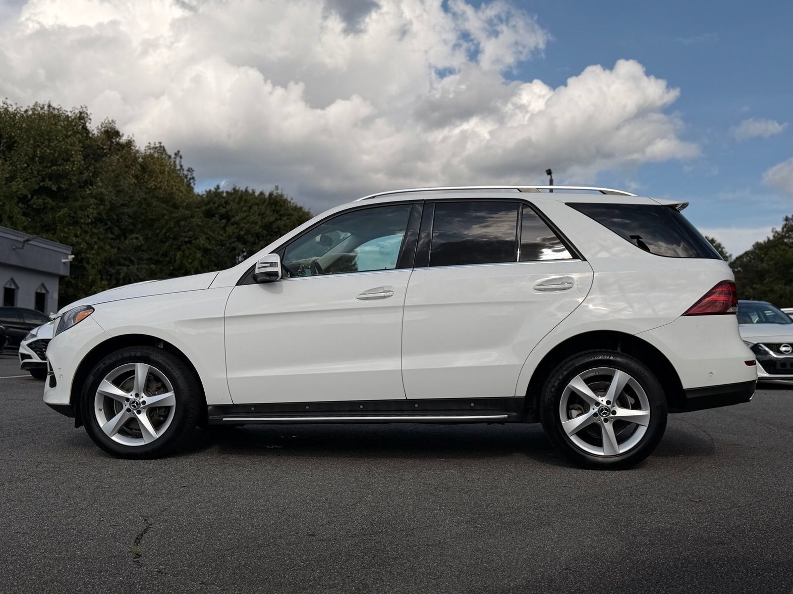 Used 2018 Mercedes-Benz GLE 350 image 2