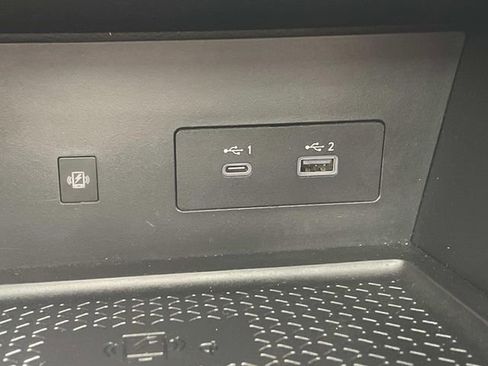 Certified 2023 Nissan Pathfinder Platinum w/ Black Appearance Package image 26