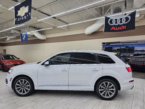 Used 2018 Audi Q7 3.0T Prestige w/ Prestige Package image 9