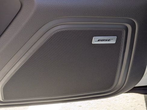 Certified 2026 Porsche Macan AWD/4WD image 15