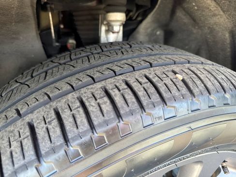 Used 2018 Jeep Grand Cherokee High Altitude AWD/4WD image 28