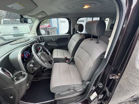 Used 2010 Nissan Cube 1.8 S Krom Edition w/ Interior Designer Pkg image 11