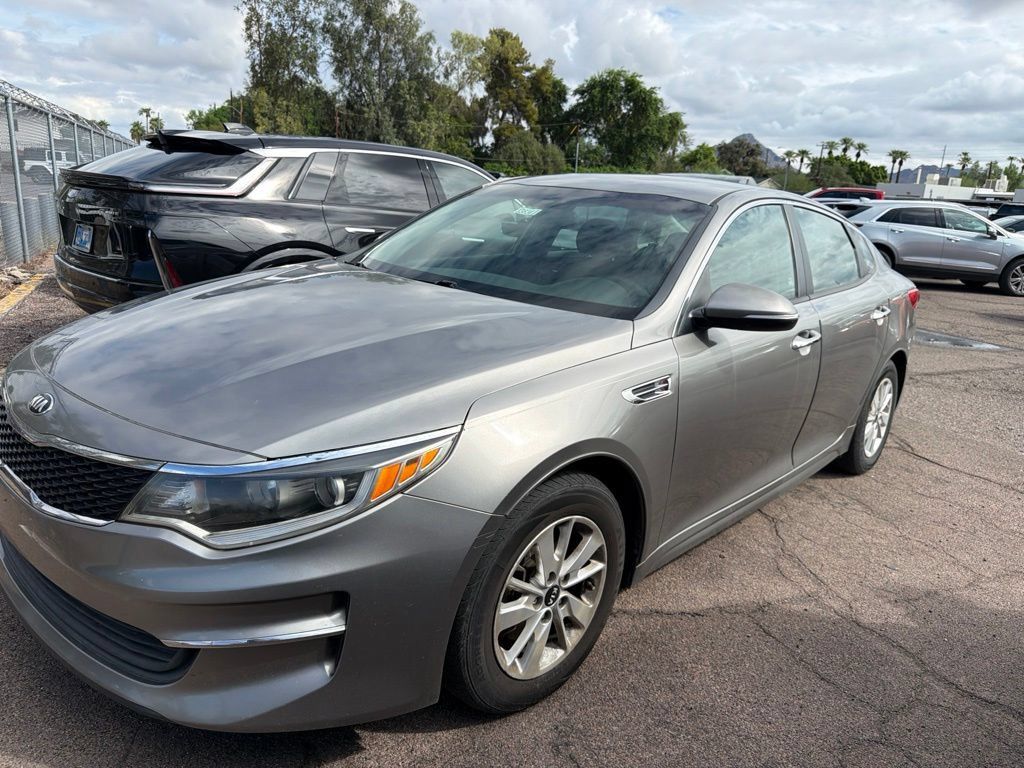 Used 2016 Kia Optima LX FWD image 2