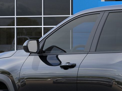 New 2026 Chevrolet Equinox LT AWD/4WD image 12