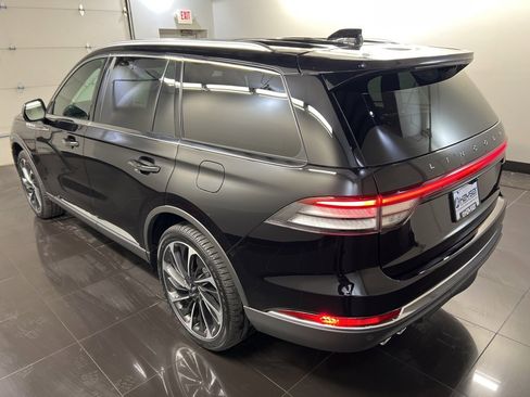 New 2026 Lincoln Aviator Reserve image 4