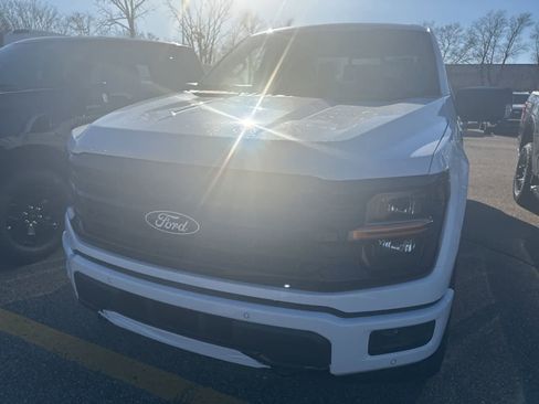 New 2026 Ford F150 XLT w/ Equipment Group 302A MID image 18