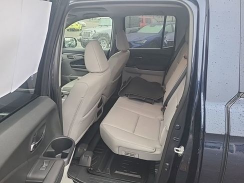 Used 2023 Honda Ridgeline RTL-E image 13