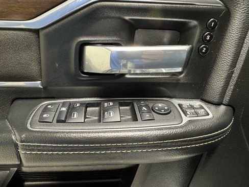 Used 2024 RAM 2500 Laramie image 22