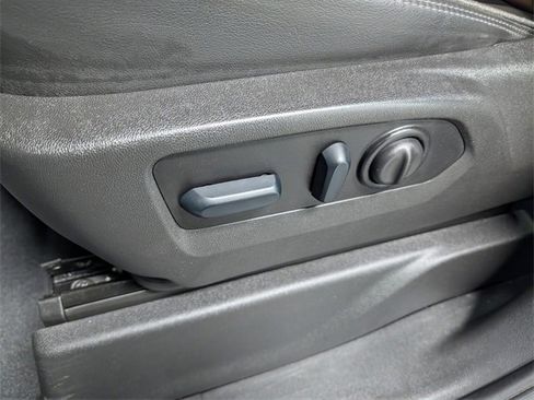 Used 2023 Chevrolet Silverado 2500 High Country w/ Z71 Off-Road Package image 14