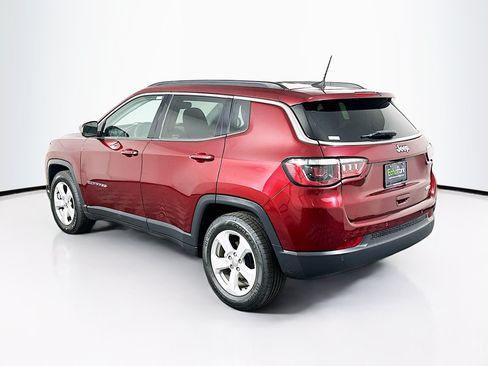 Used 2021 Jeep Compass Latitude w/ Driver Assistance Group FWD image 5