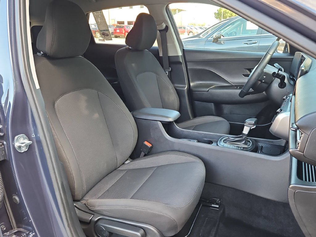 Used 2026 Hyundai Kona SEL Sport FWD image 28