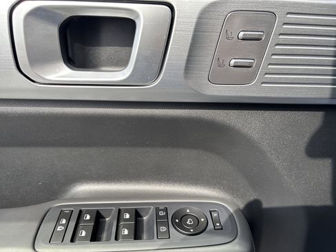 Used 2024 Hyundai Santa Fe Limited FWD image 30