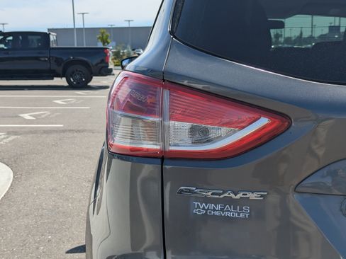 Used 2014 Ford Escape SE w/ Equipment Group 201A AWD/4WD image 40