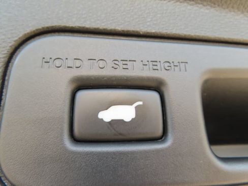 Used 2023 Acura MDX SH-AWD w/ Technology Package image 43